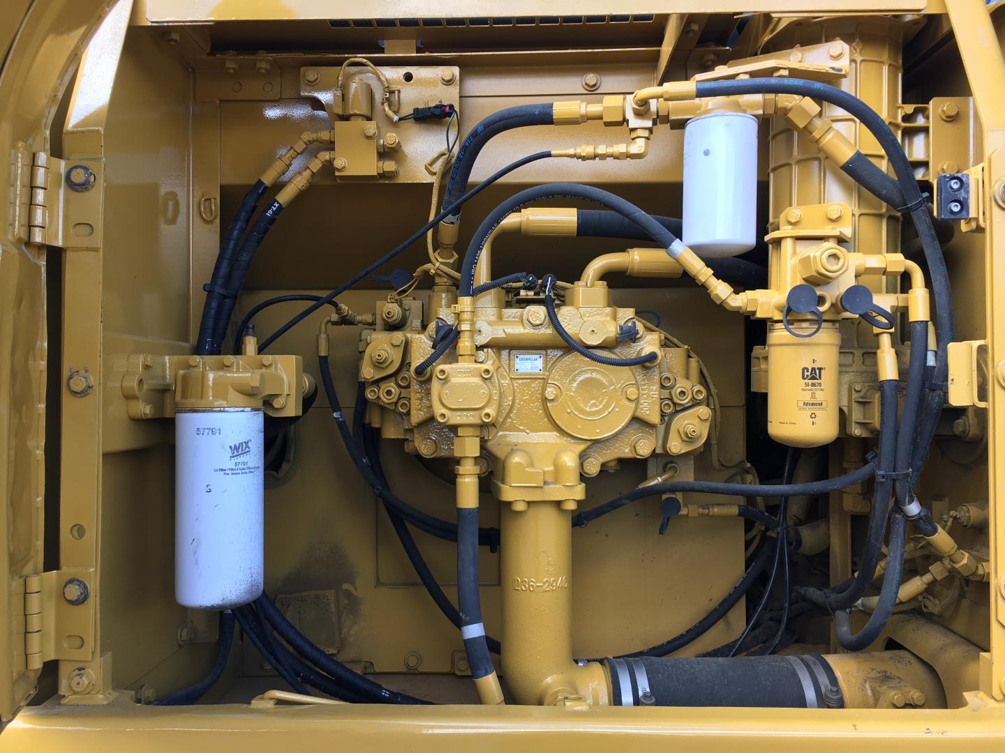 ./imagenes/INVOICE/2019/15713/EXCAVADORA CATERPILLAR 324D (5).JPG